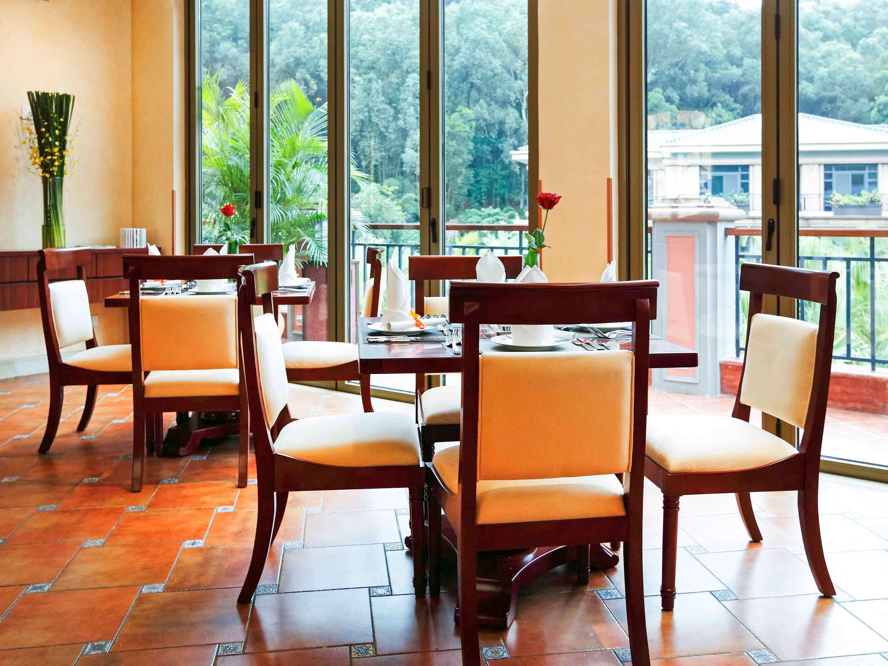 Pullman Hotel And Pullman Living Dongguan Forum Ngoại thất bức ảnh