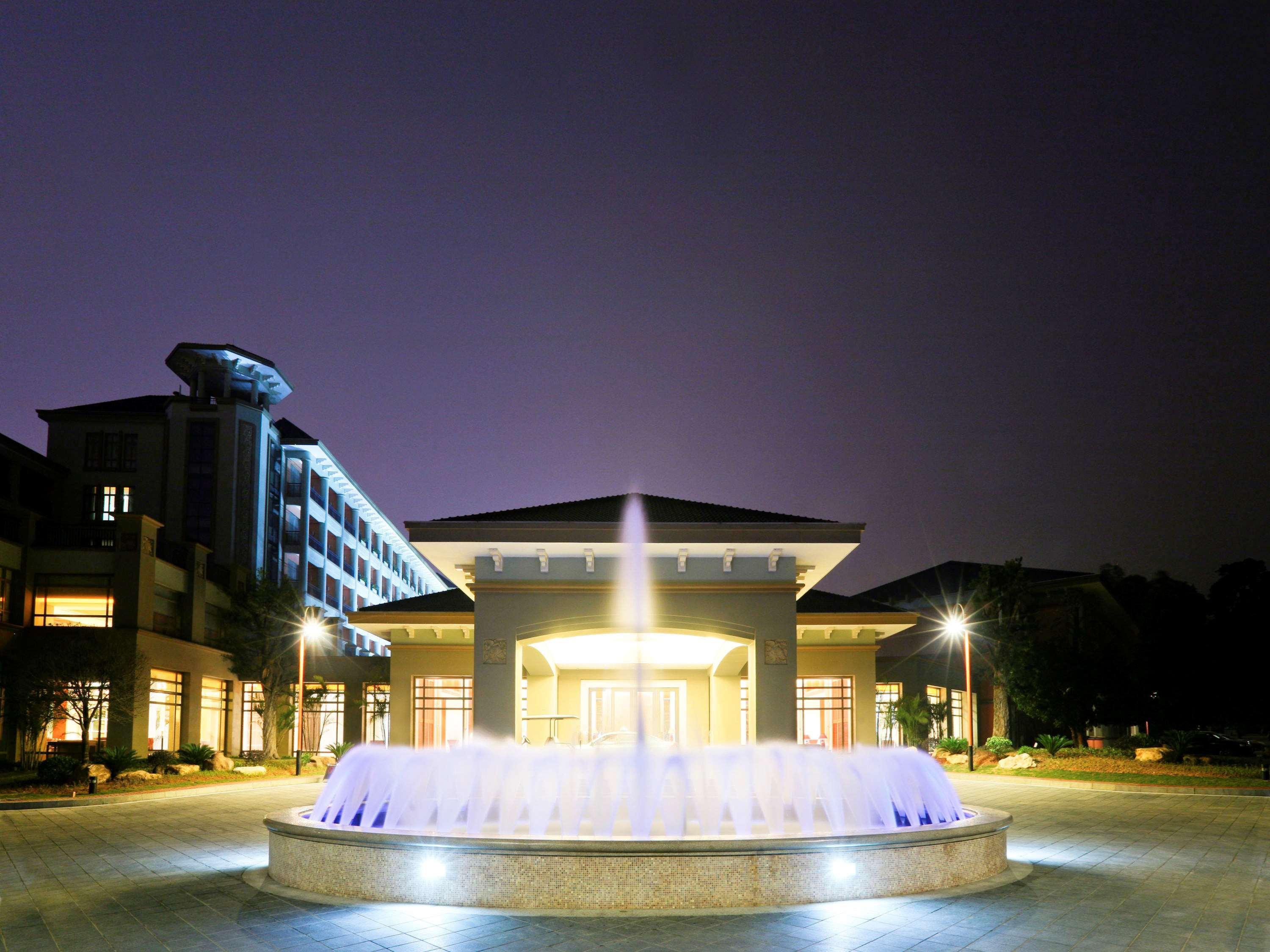 Pullman Hotel And Pullman Living Dongguan Forum Ngoại thất bức ảnh